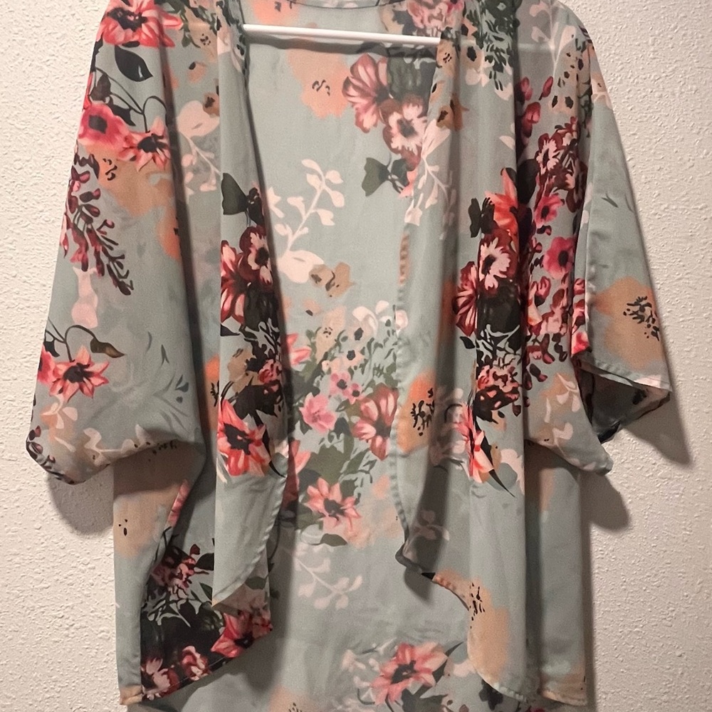 Vibrant Floral Open-Front Kimono OS